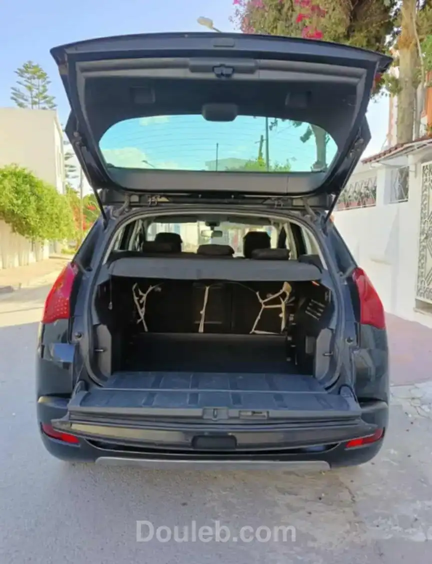 Peugeot 3008 - Miniature 4