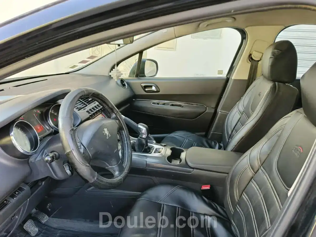 Peugeot 3008 - Miniature 5