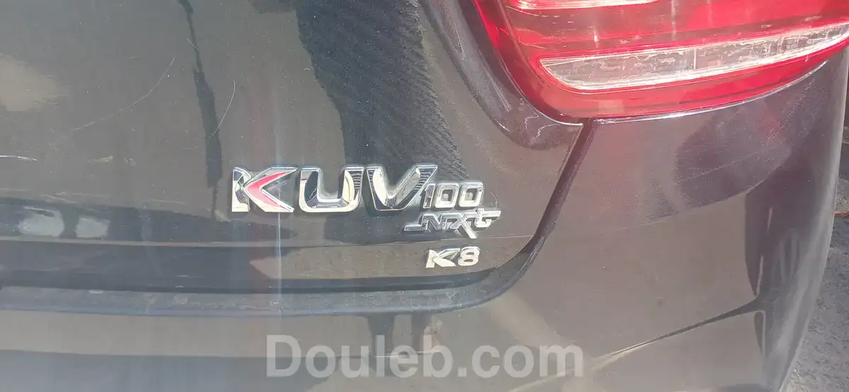 Mahindra kuv 100 k8 essence 1pt2 5 cheveux - Miniature 3