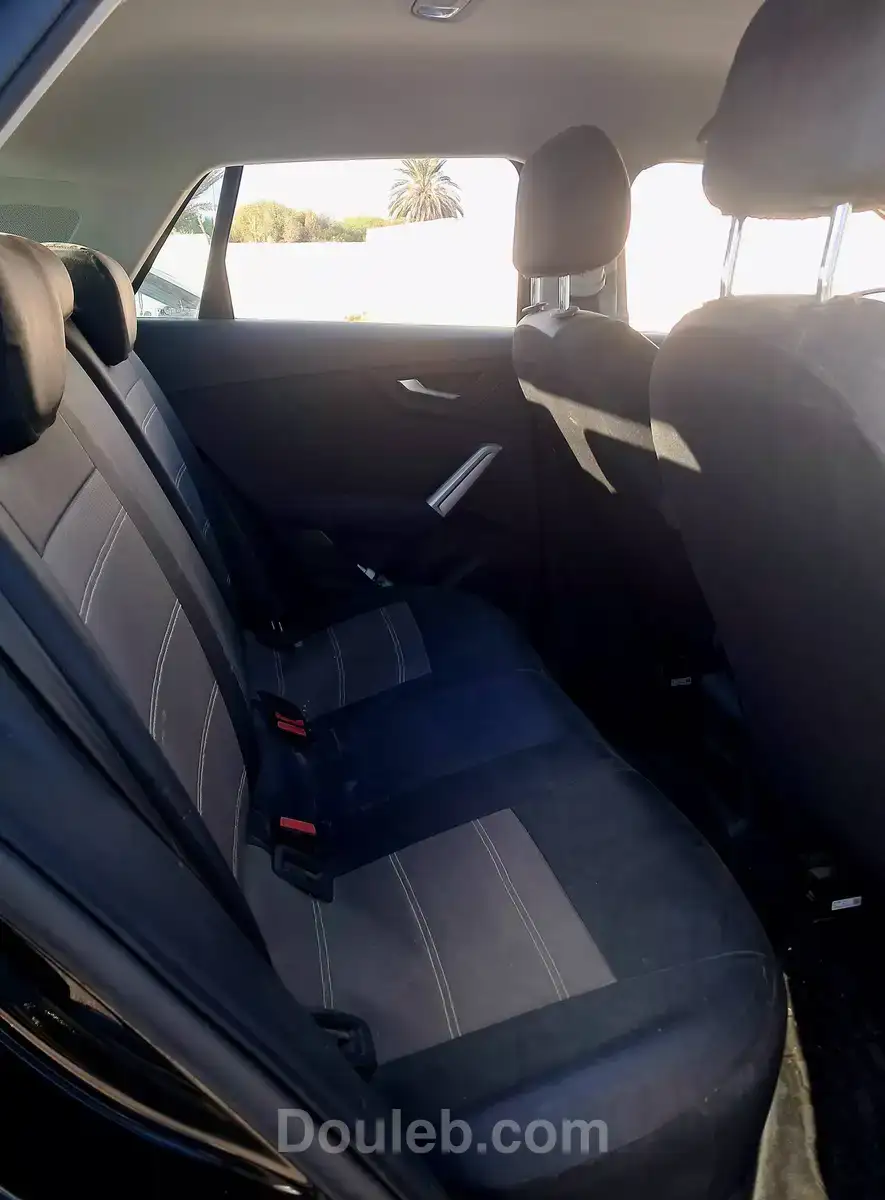 Vend audi q2 année 2021 faible kilométrage - Miniature 4