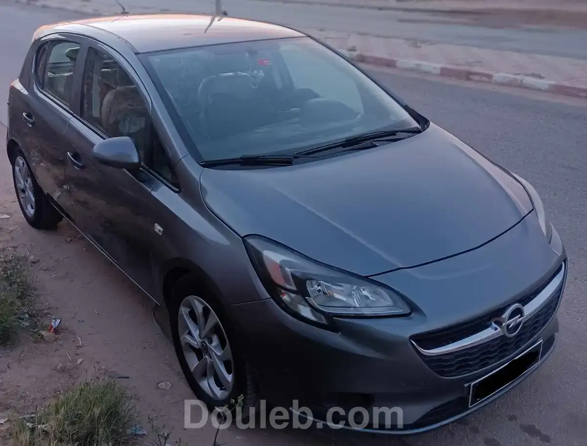 Opel corsa 2021 - Miniature 4