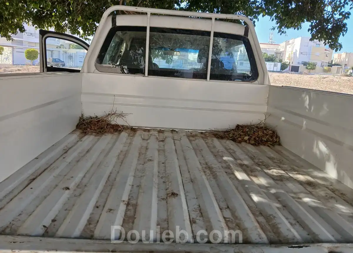 Tata xenon 4 portes - Miniature 3