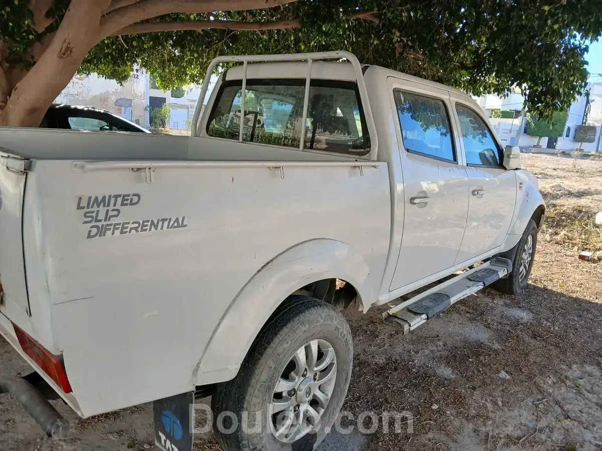 Tata xenon 4 portes - Miniature 4