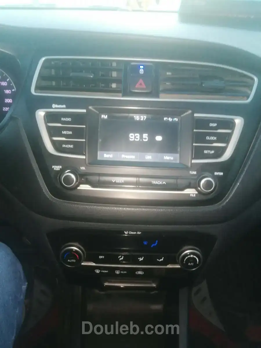 Hyundai i20 - Miniature 5