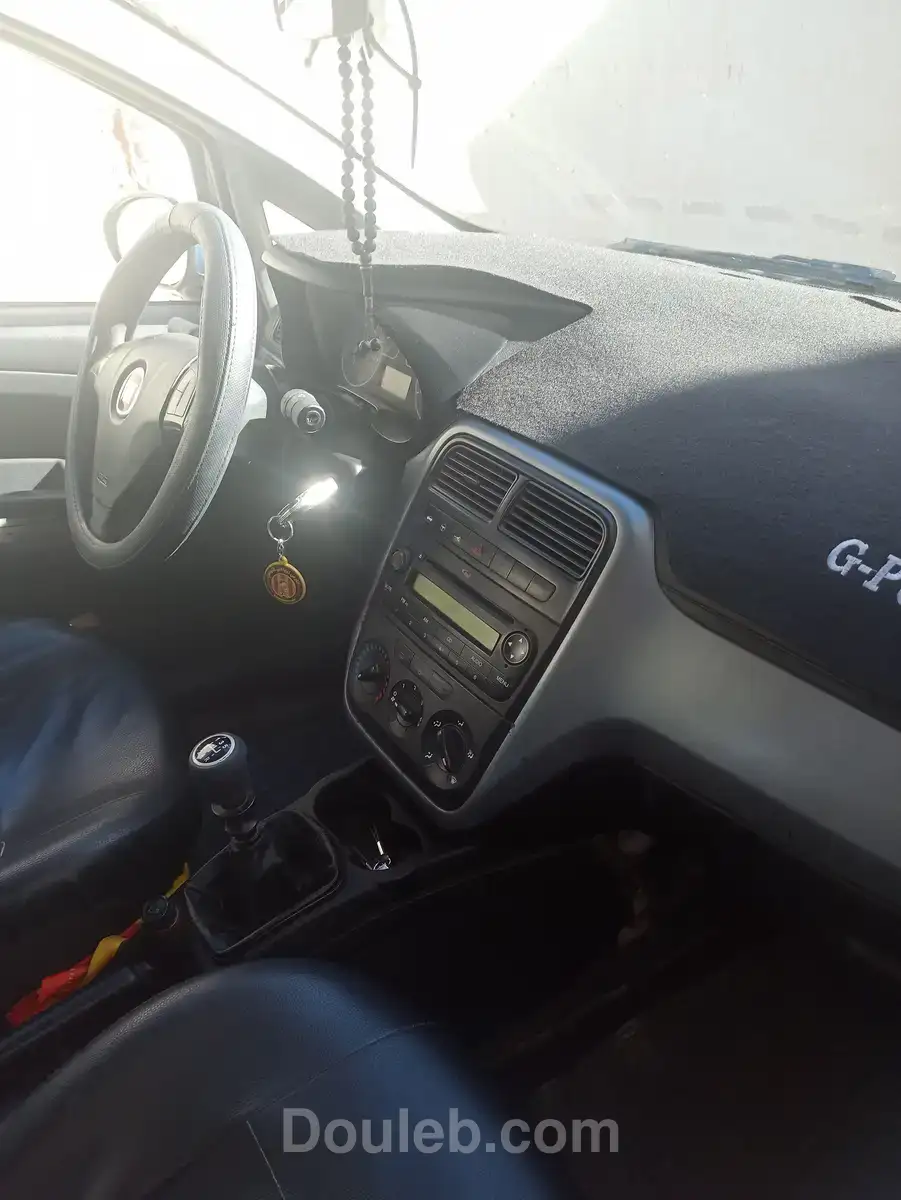 Fiat grandi punto - Miniature 3