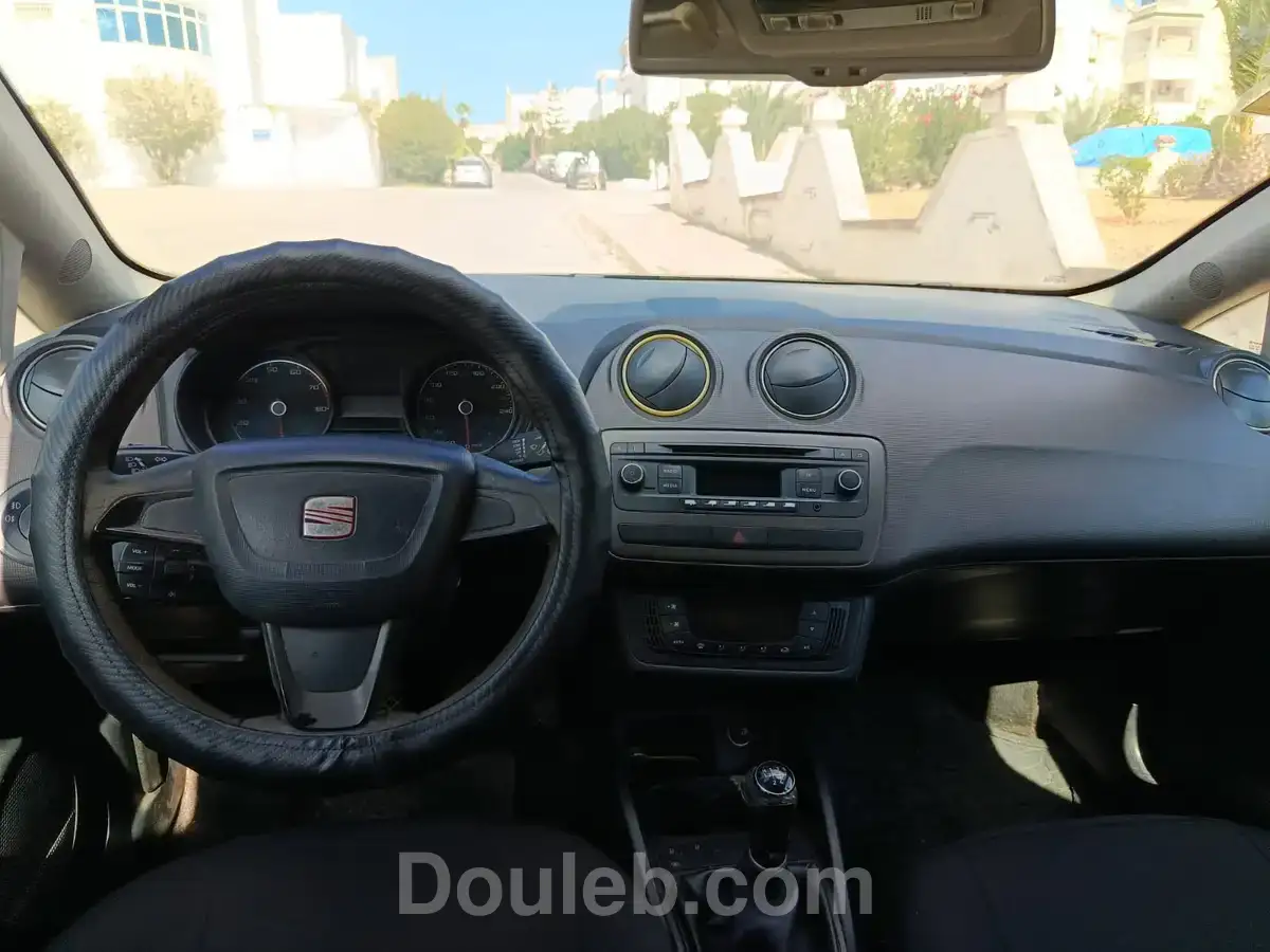 Superbe seat ibiza première main - Miniature 5