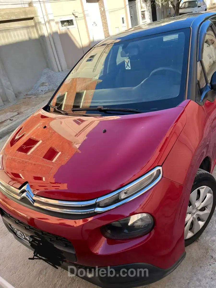 Occasion à ne pas rater voiture très propre