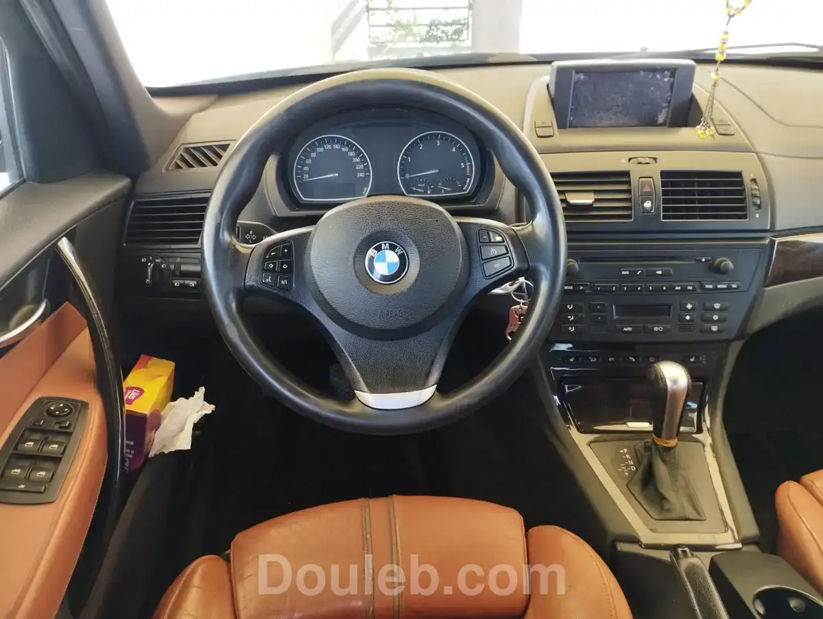 Belle voiture - Miniature 3