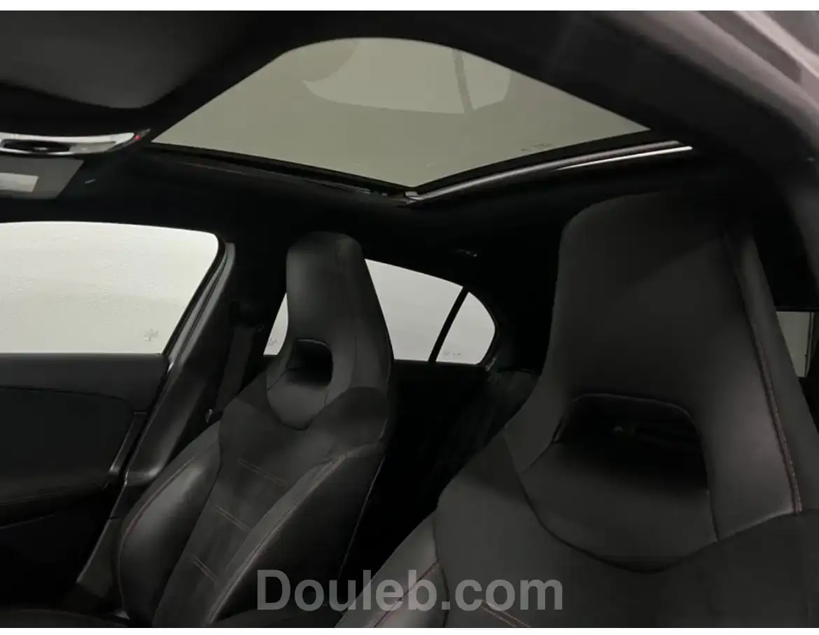 Mercedes classe a 200 amg importée - Miniature 3