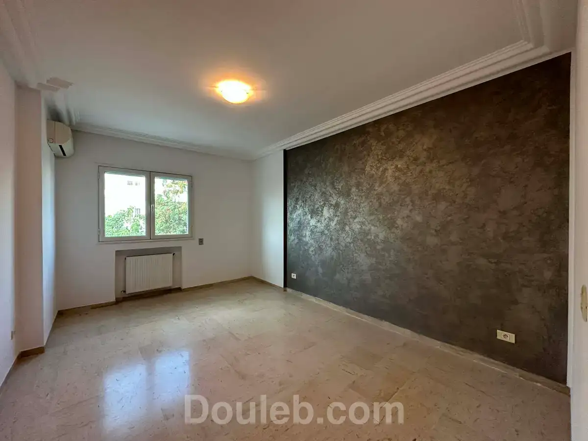 Appart s3 à ennasr 2 sur hedi nouira - Miniature 4