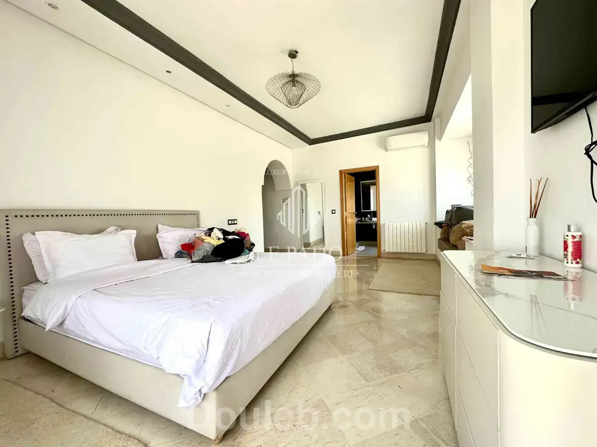 Villa jumelée avec jardin - Miniature 4