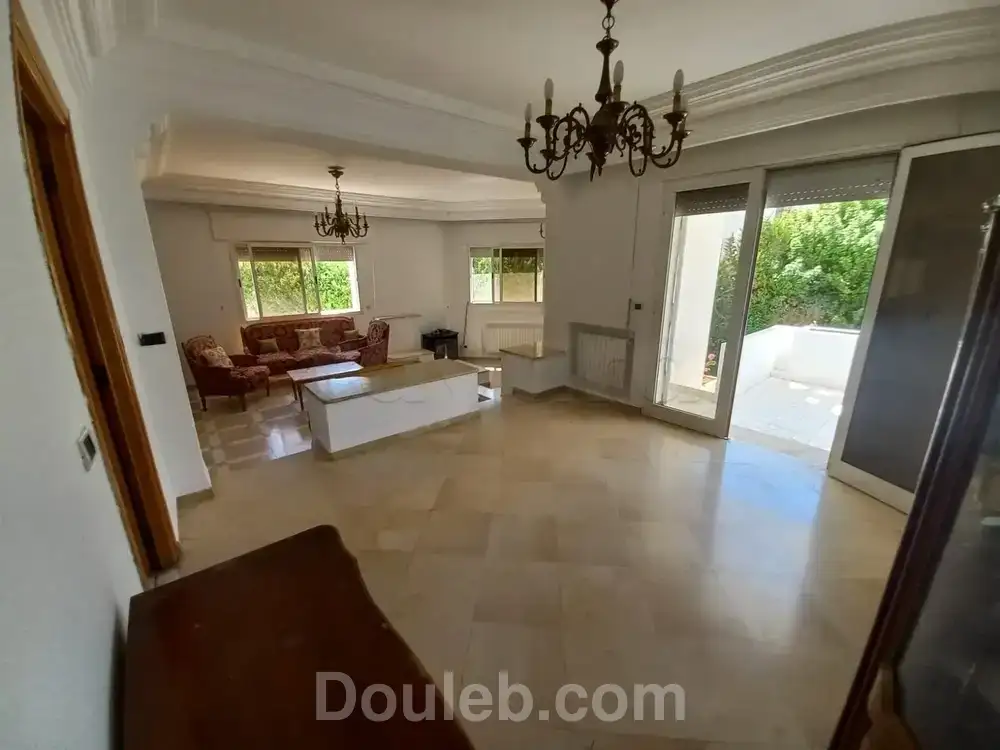 Villa s8 avec un grand jardin à menzah 9a - Miniature 3