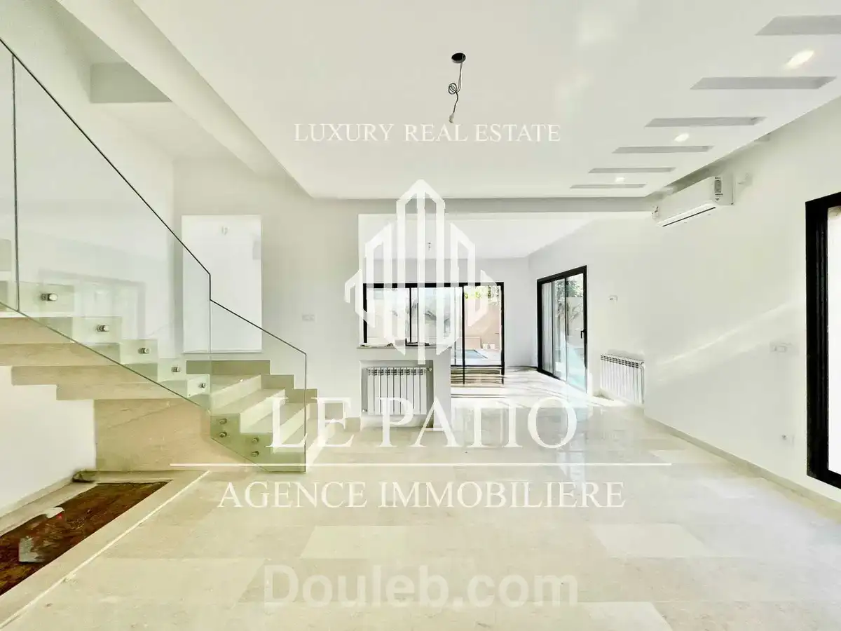 Villa s4 gammarth forêt neuf jamais habité - Miniature 2