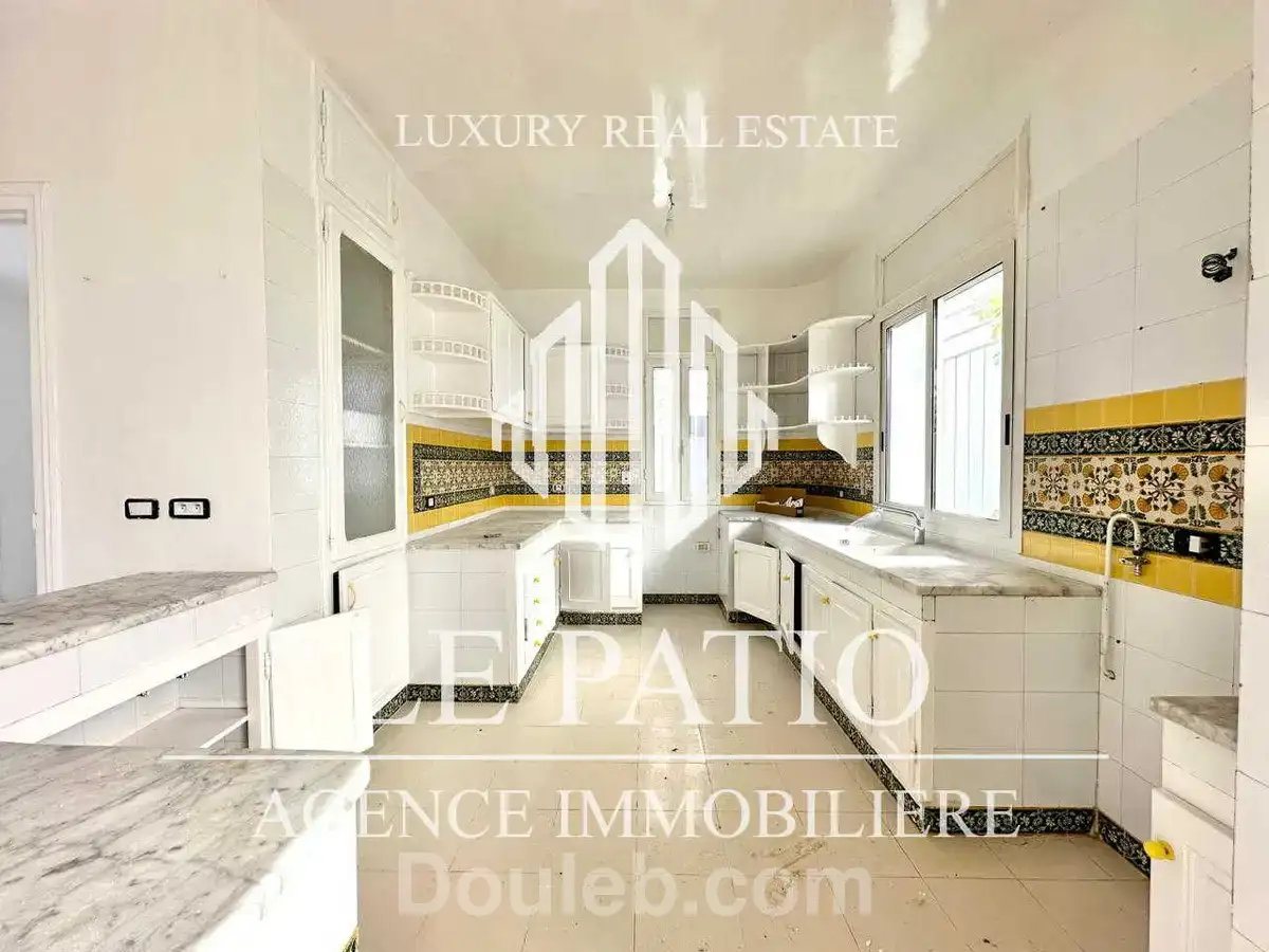 Villa s4 a la marsa - Miniature 4