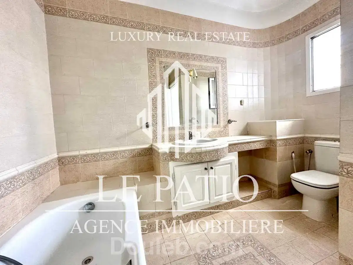 Villa s4 a la marsa - Miniature 5