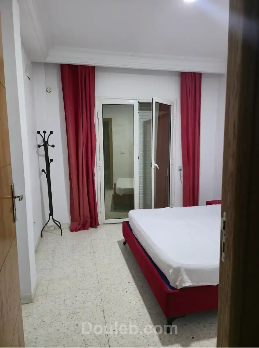 Joli appartement s1 - Miniature 3