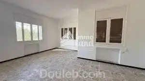 Villa de 598m2 terrain et 380m2 bti - Miniature 5