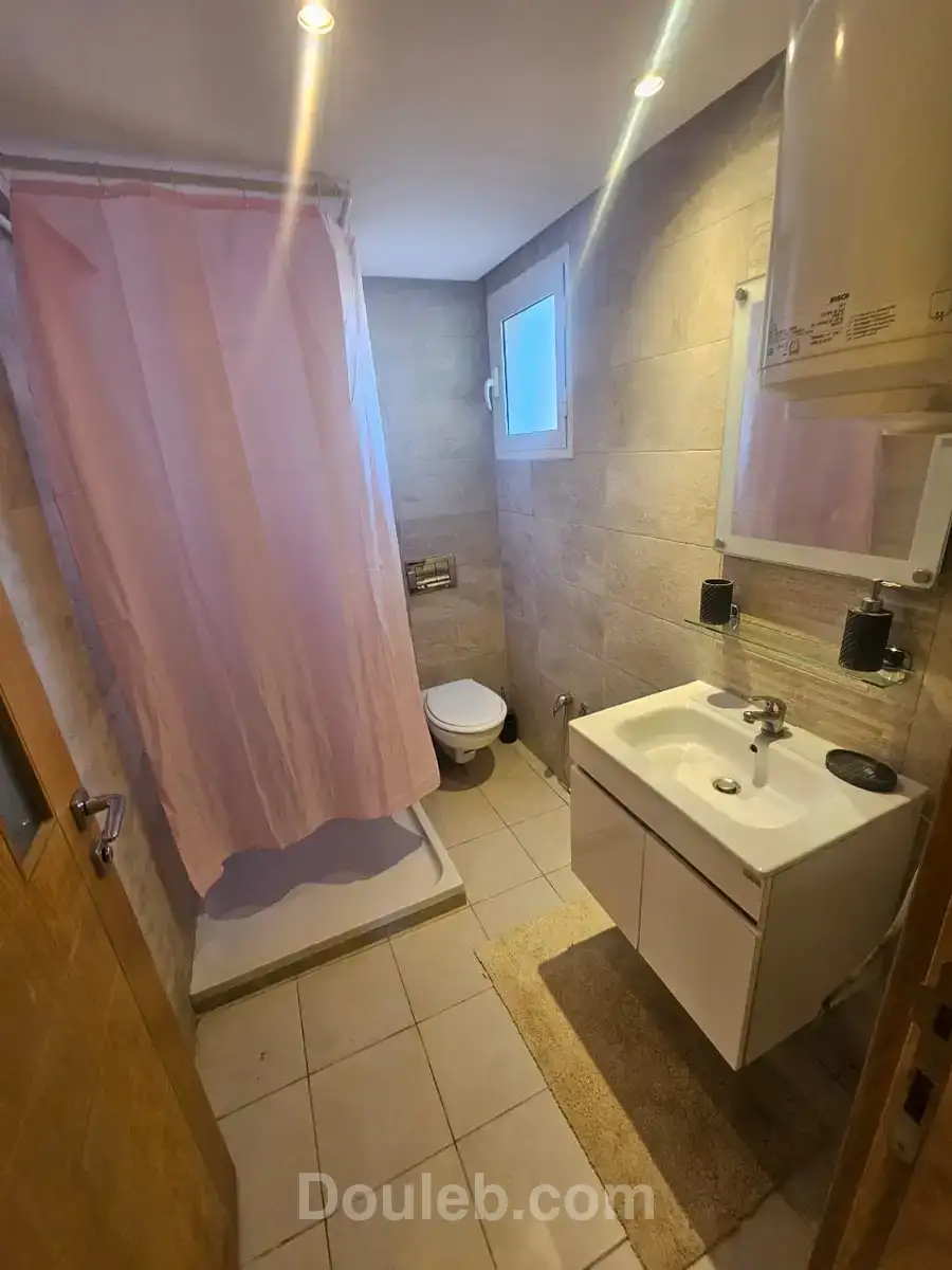 S plus un richement meublé aux jardins de carthage - Miniature 2