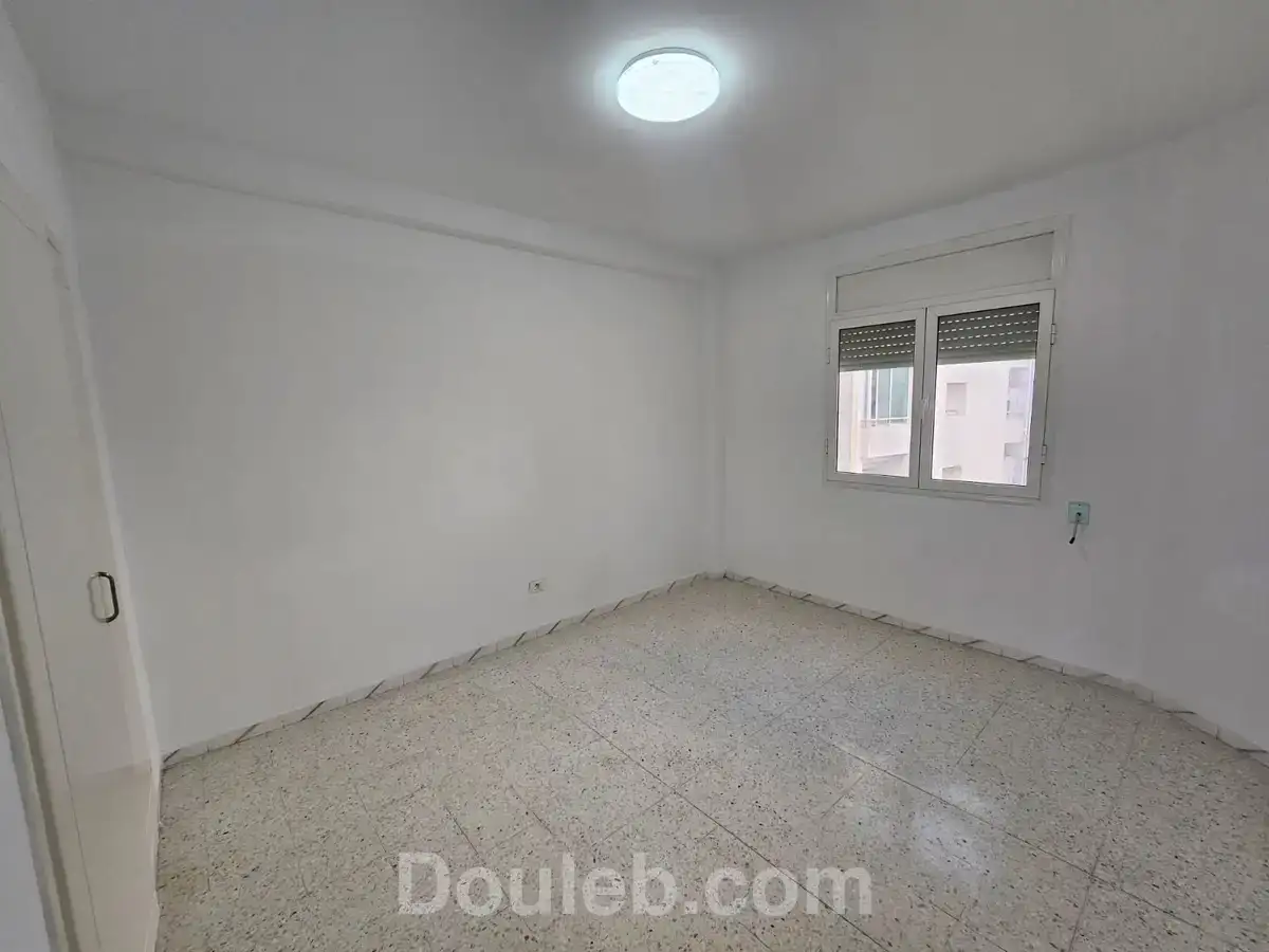 S plus deux bien exposé à l'aouina - Miniature 3