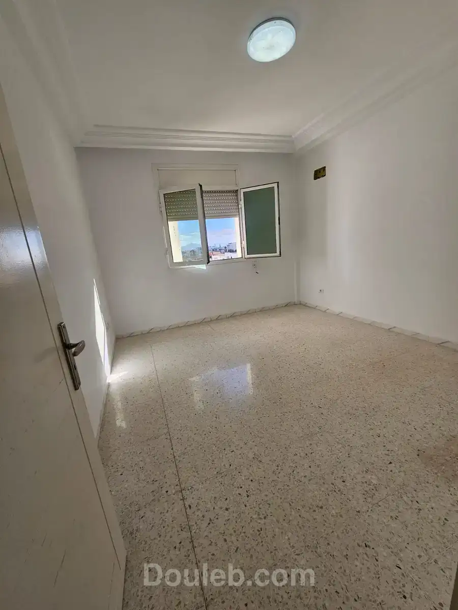 S plus deux bien exposé à l'aouina - Miniature 4