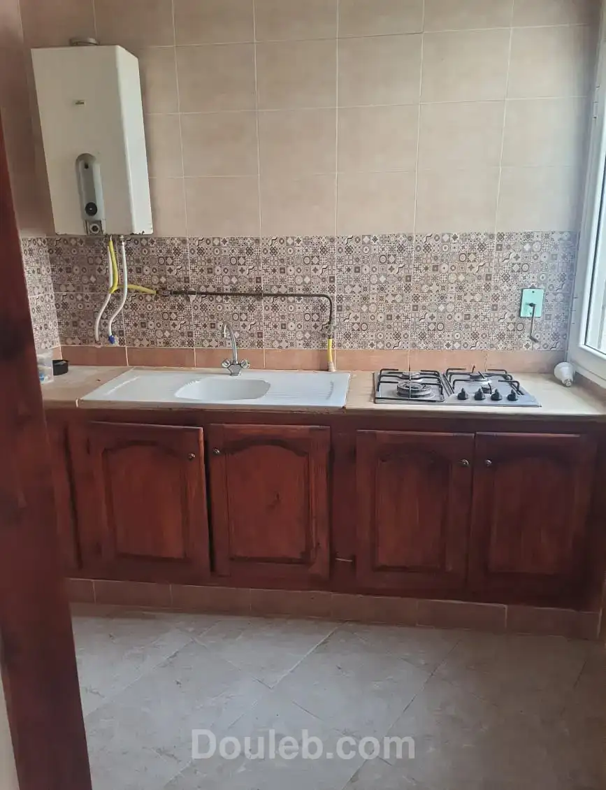 Etage de villa manar1 près carrefour express - Miniature 2