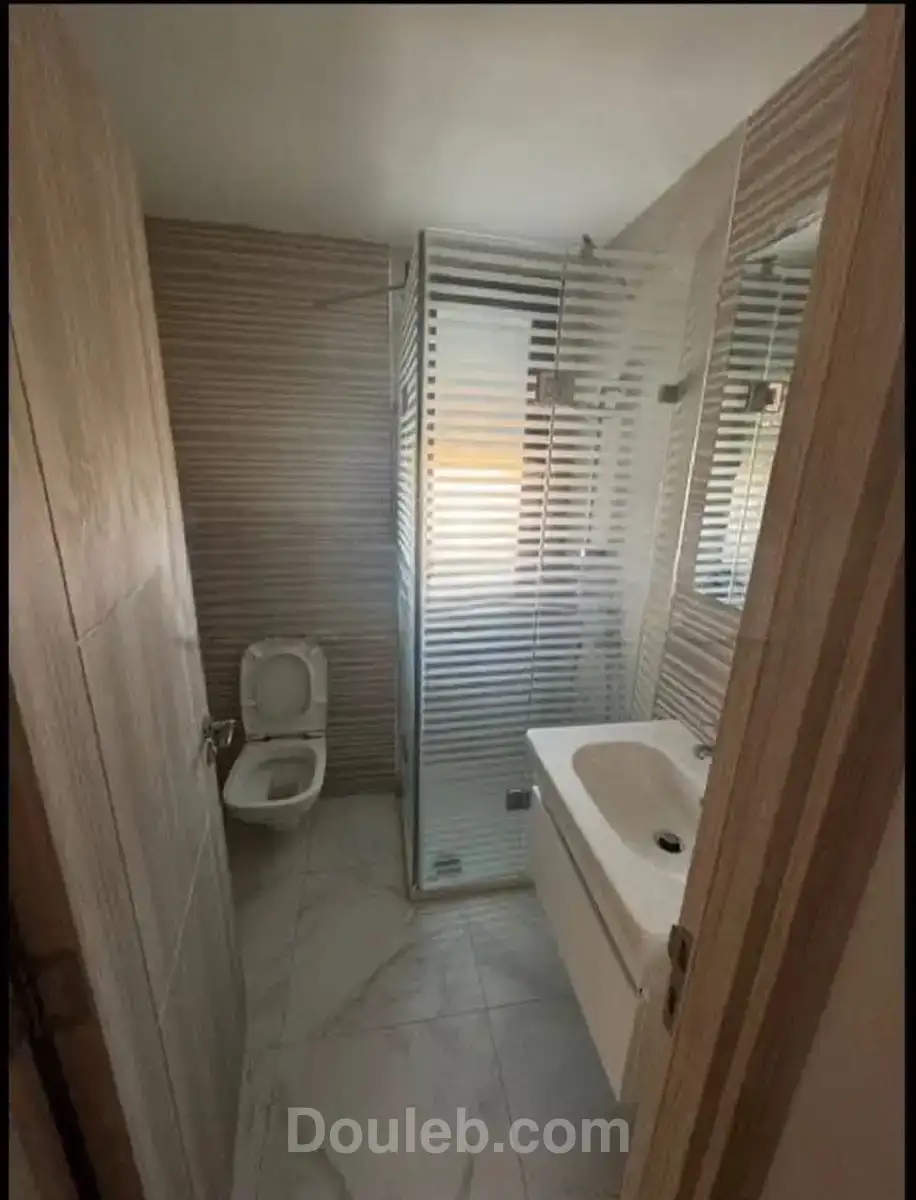 S1 1100d ennasr 2 - Miniature 3