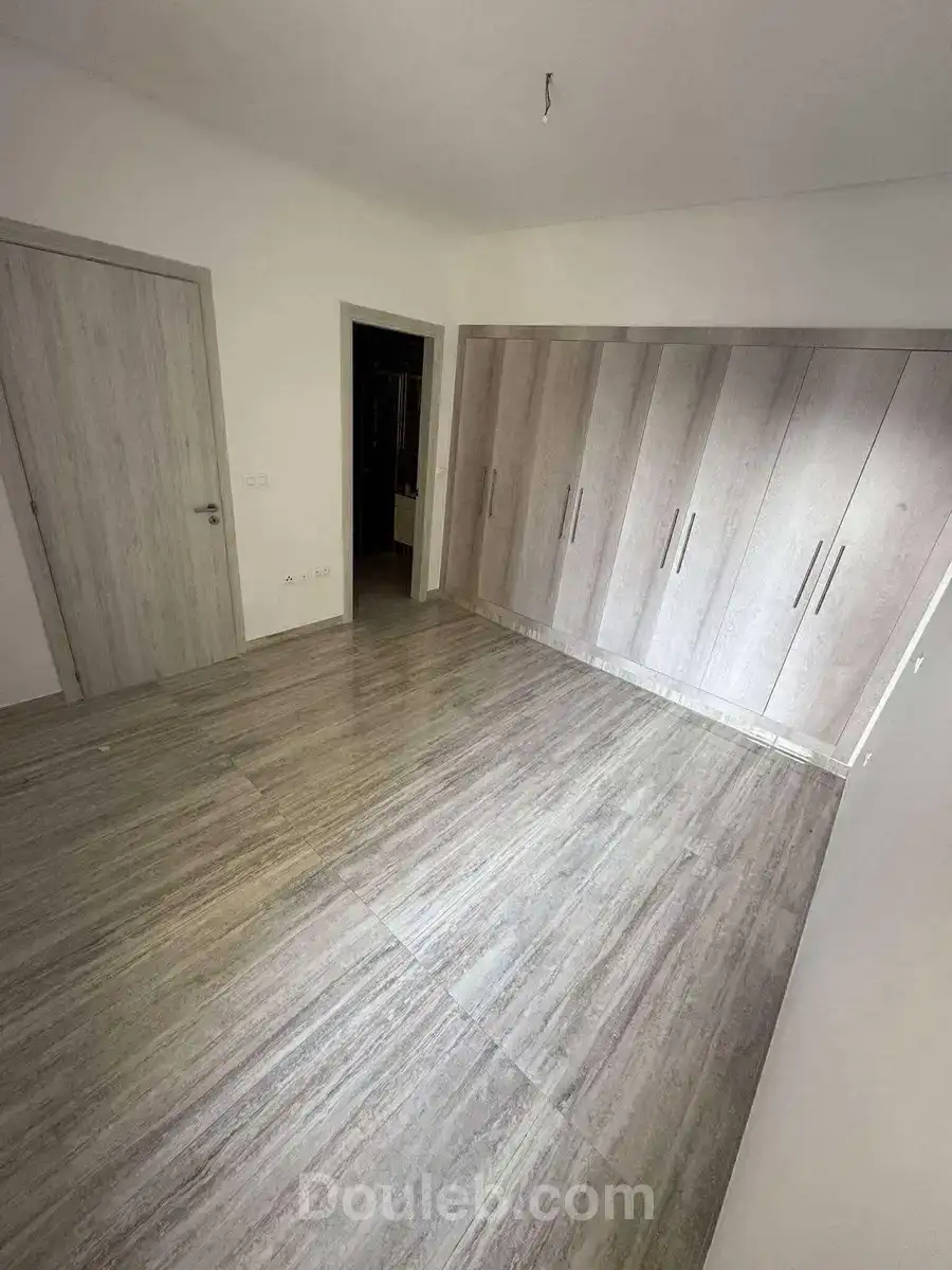 S3 1900 dinars de haut standing ennasr 2 - Miniature 4