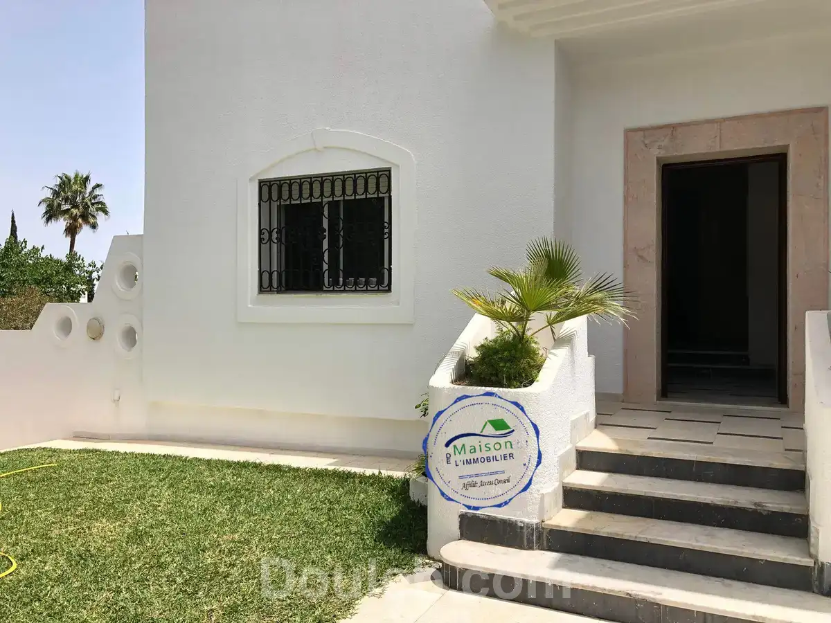 Villa usg habitation ou bureau à mutuelle ville