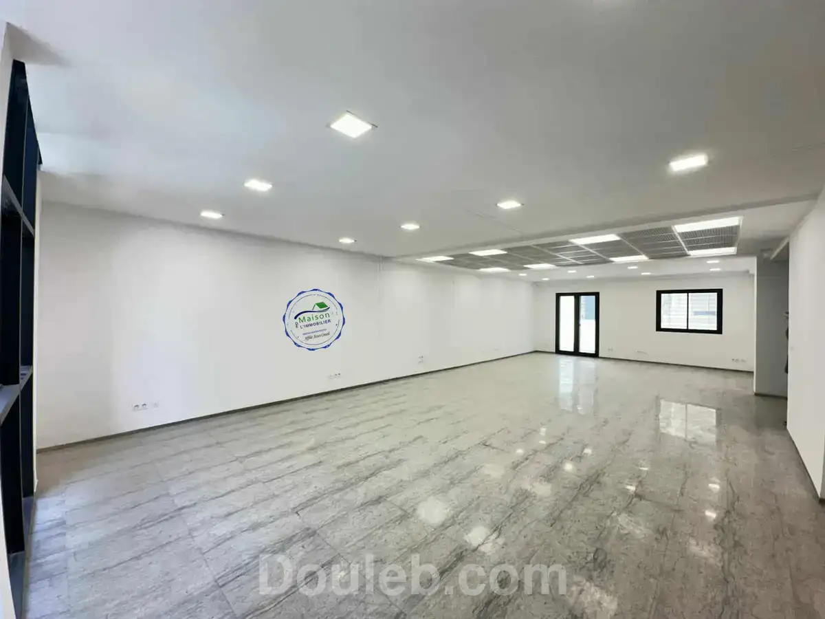 Immeuble neuf 1235 m au belvédère - Miniature 4