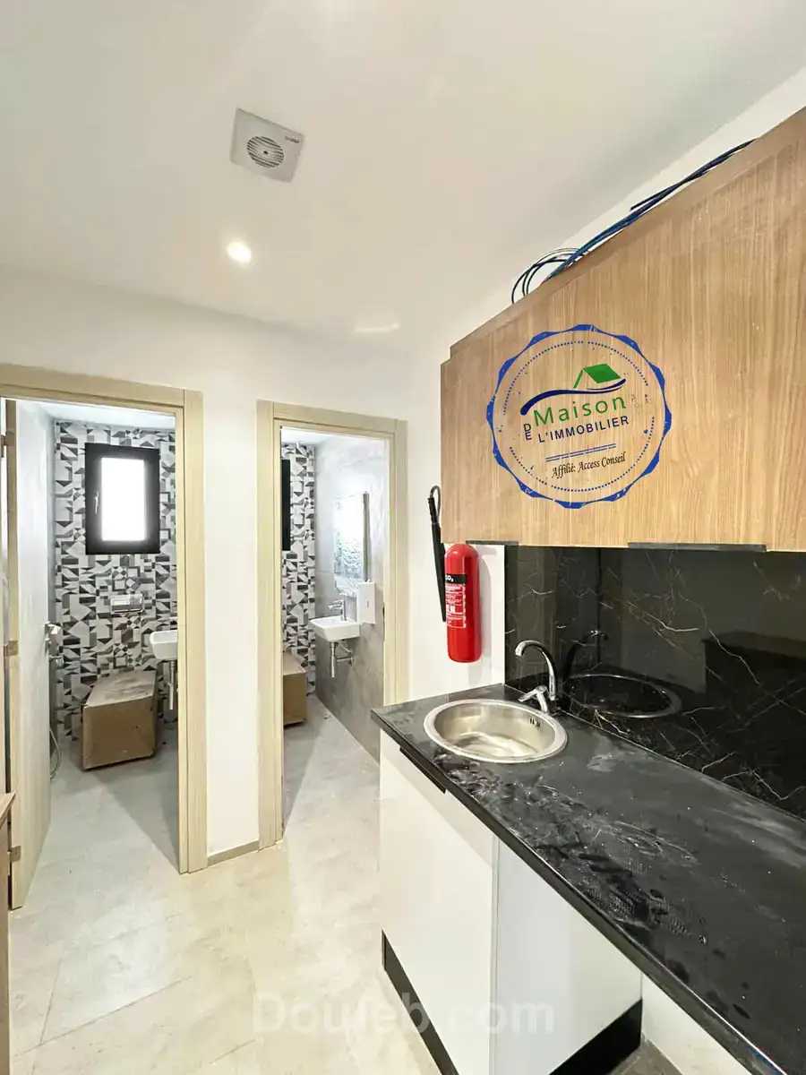 Immeuble neuf 1235 m au belvédère - Miniature 5