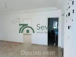 Un appartement s2 vide ref389a - Miniature 3