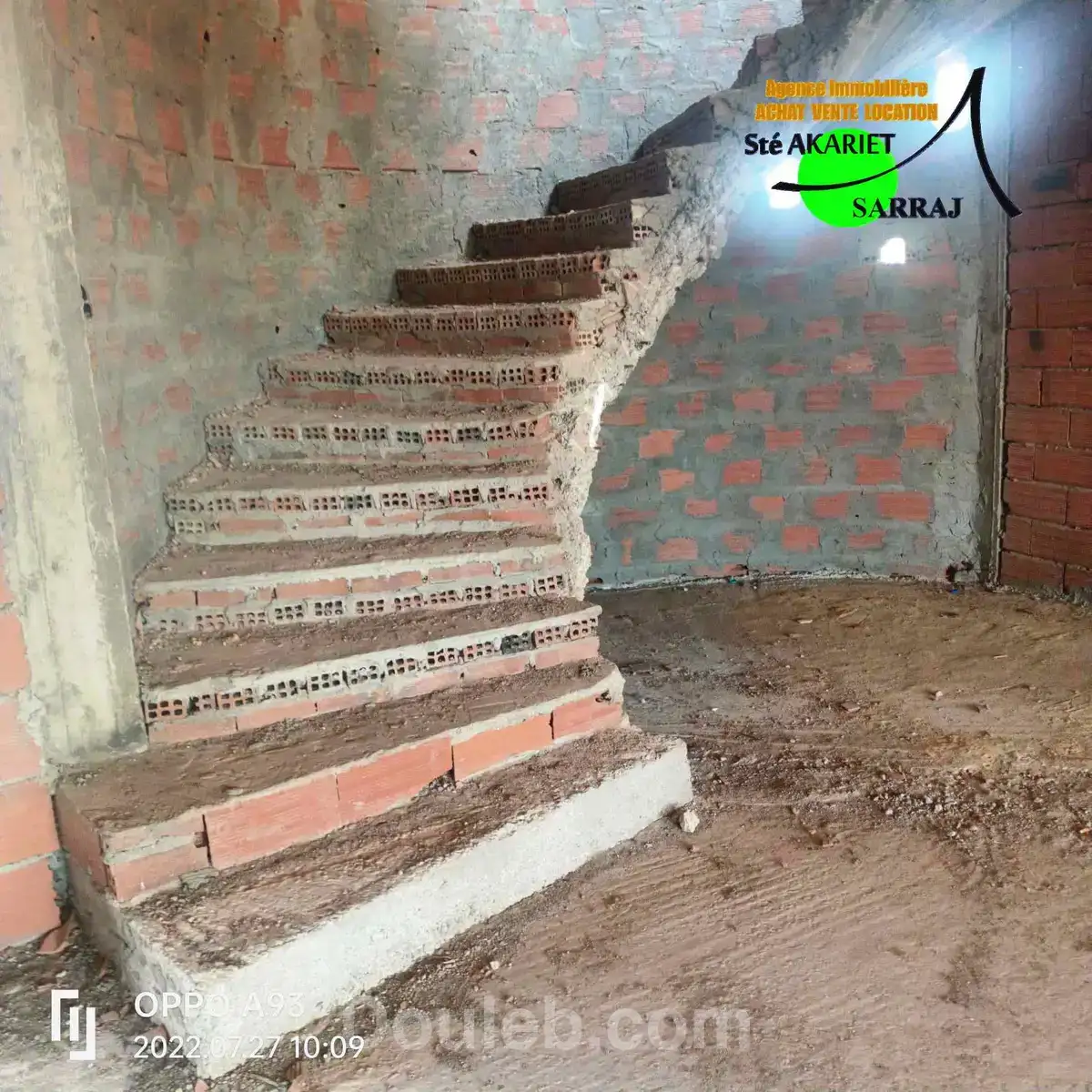 Villa inachevé rdc et 1ér étage à akouda - Miniature 2