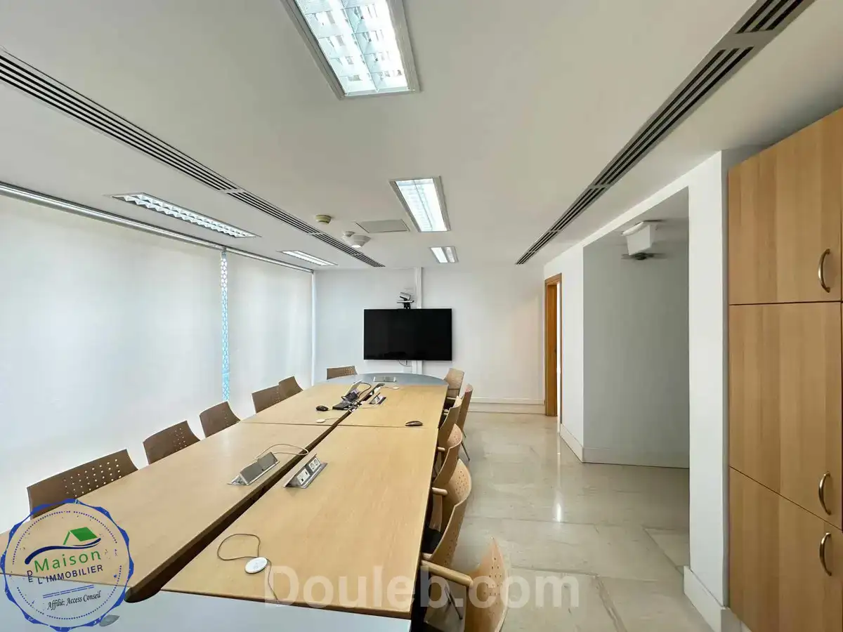 Immeuble bureautique 3 niv 1130 m cité jardins - Miniature 2