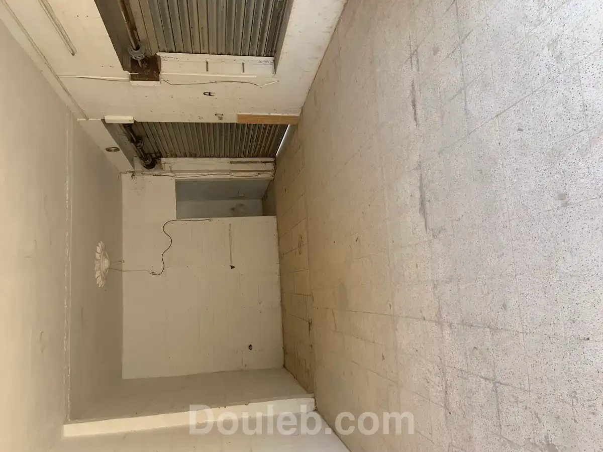 Garage 110 m2 - Miniature 3