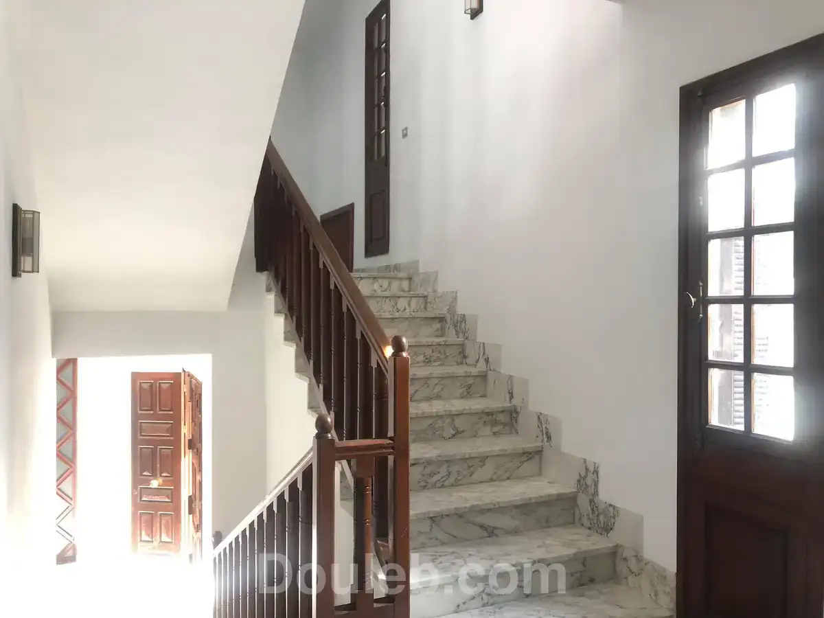 Villa bureau en s6 ac jardin mutuelle ville - Miniature 2