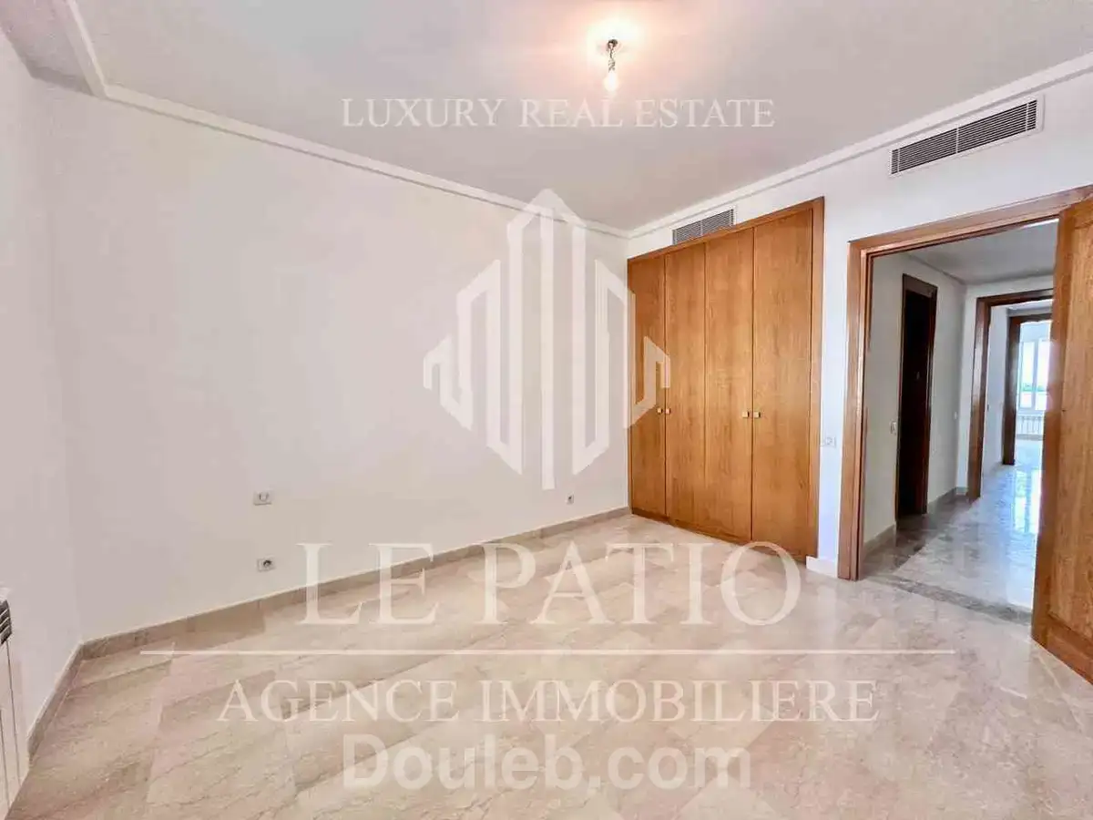 Appartement s3 haut standing a la marsa - Miniature 4