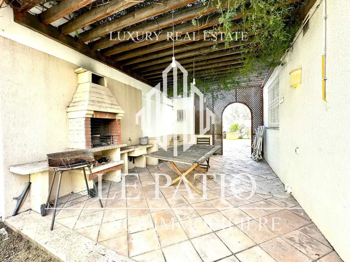 Villa s5 a carthage - Miniature 2