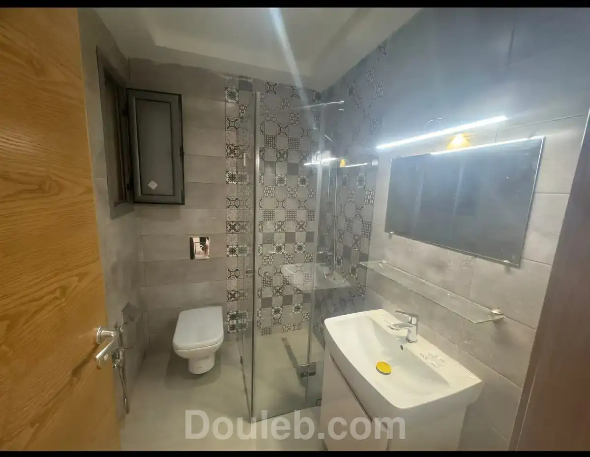 S1 aouina avec place parking - Miniature 4