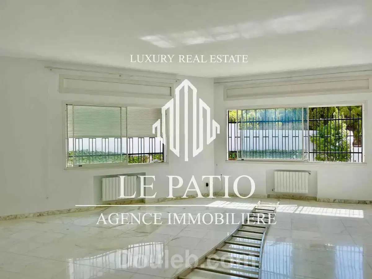 Villa a la marsa ville avec jardin - Miniature 3