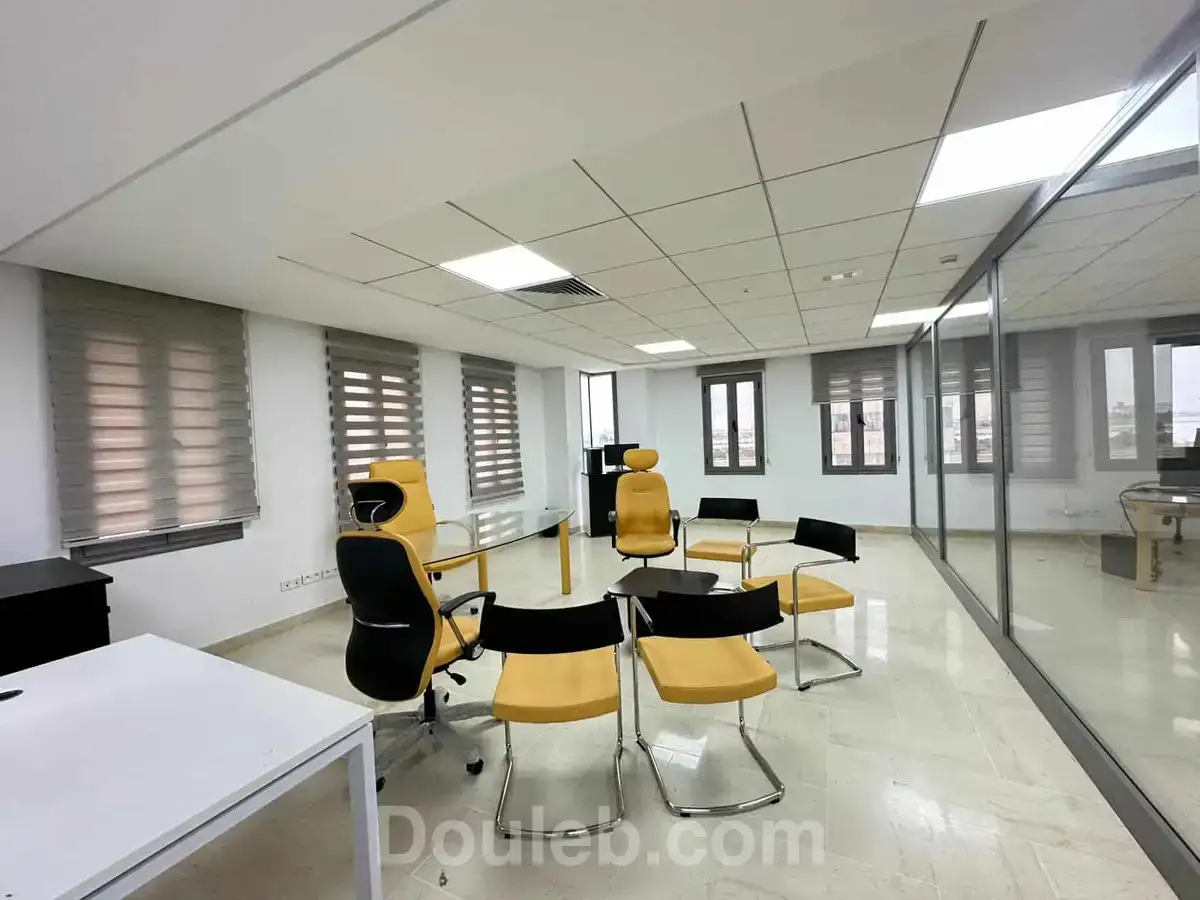 Immeuble hst 2300 m en open space au kram - Miniature 4