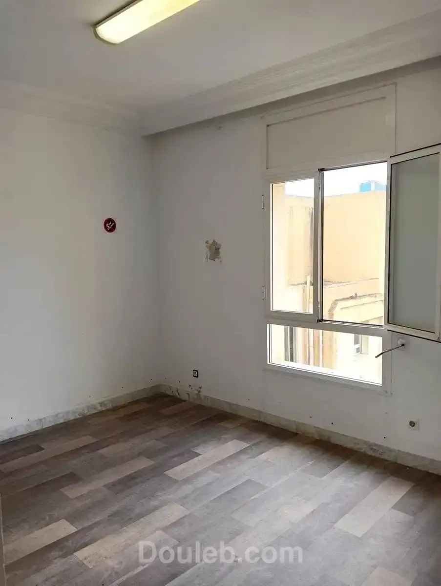 Très bonne occasion - Miniature 5