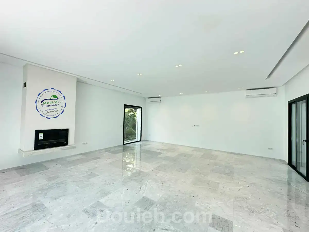 Villa ac piscine sis au quartier notre dame - Miniature 3