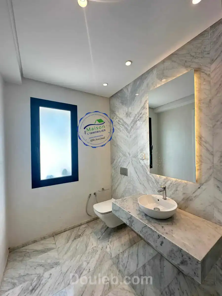 Villa ac piscine sis au quartier notre dame - Miniature 4