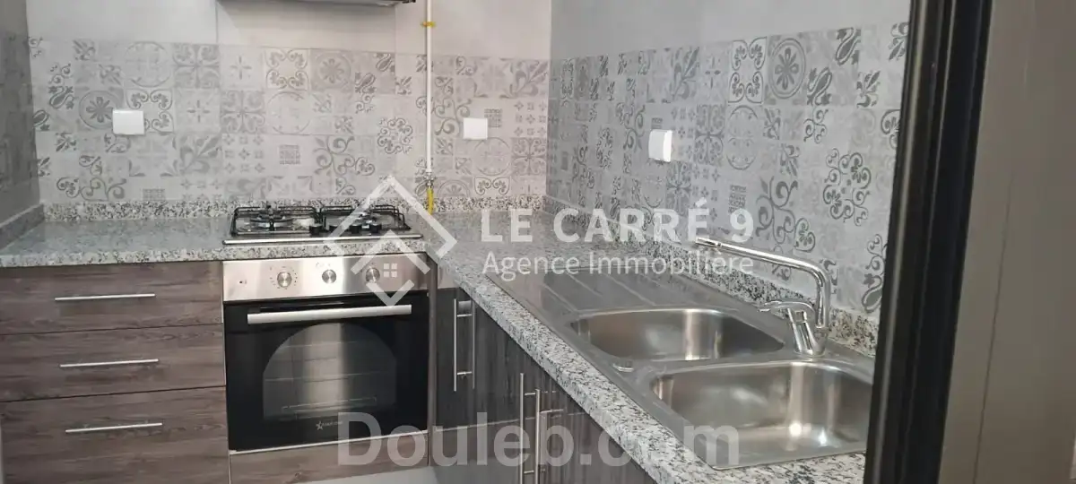 Un s2 aux jardins de carthage - Miniature 4