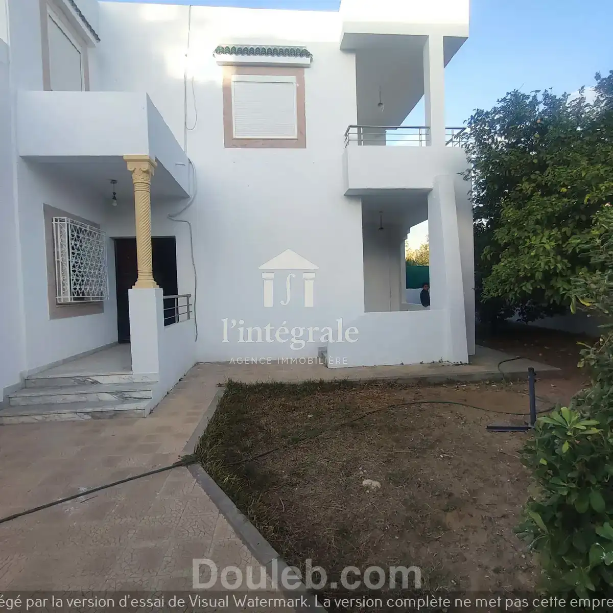 Une belle villa duplex avec jardin manar3 - Miniature 5