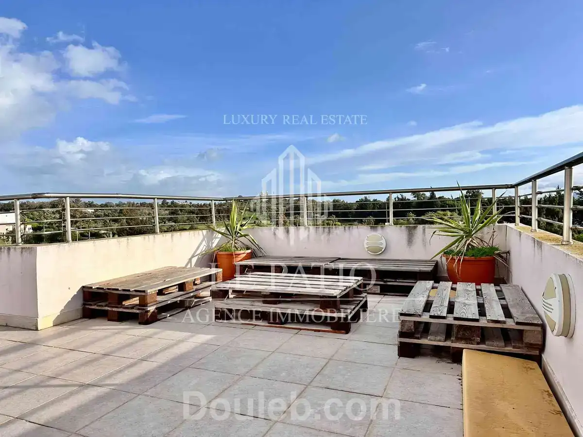 Appartement s1 meuble a la marsa avec terrasse - Miniature 2