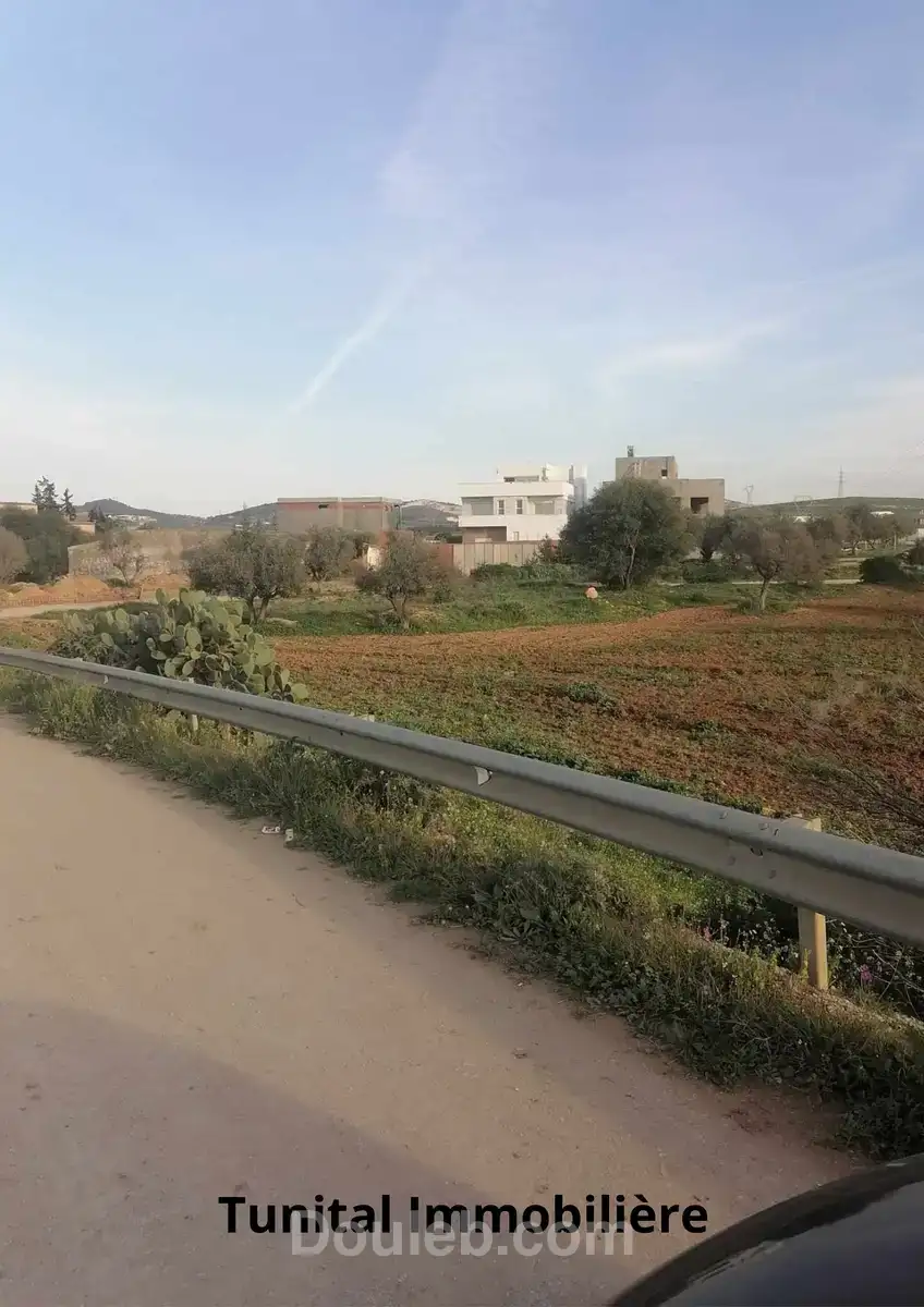 Neuf lots de terrains - Miniature 2