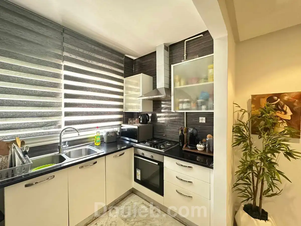 S2 meublé parking ss aux jardins de carthage - Miniature 3