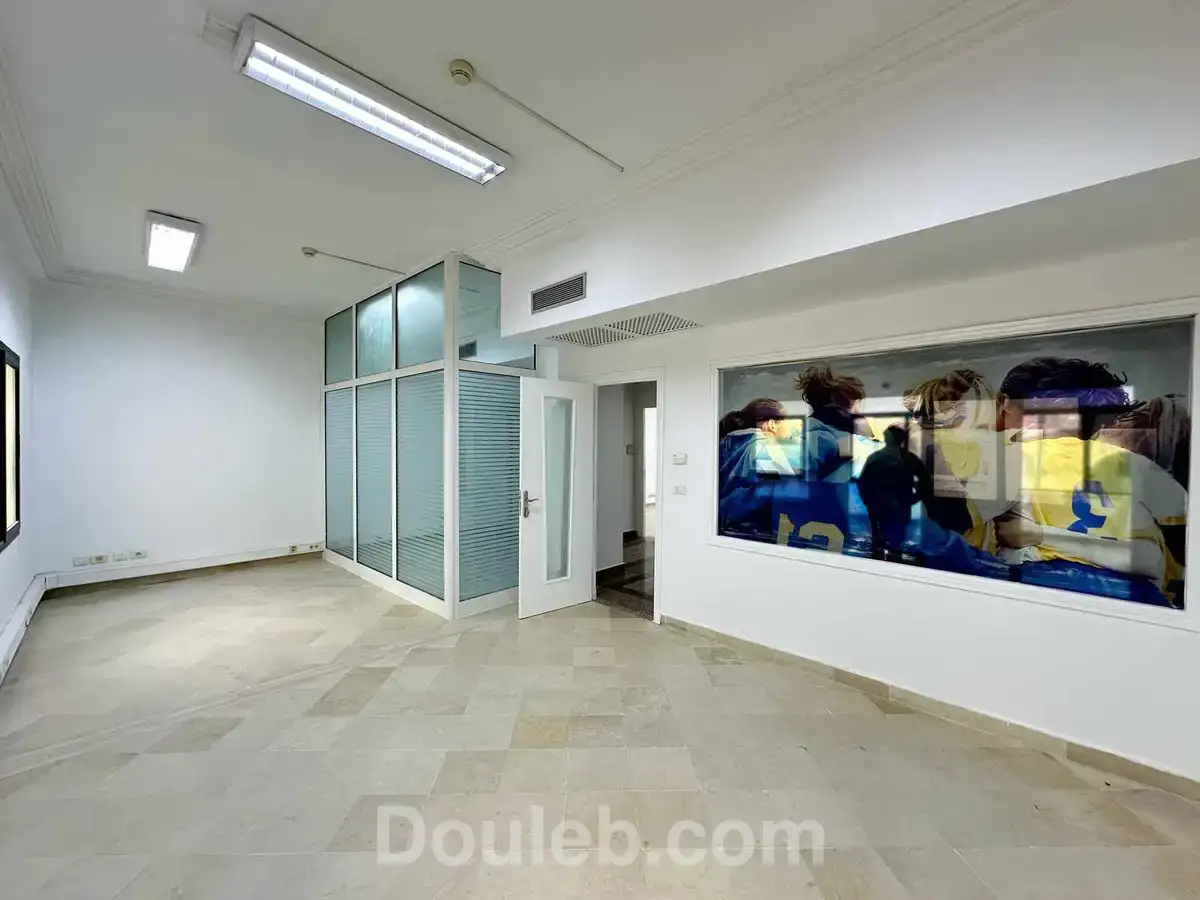 Immeuble 4 niv 1180 m 40 pièces au lac 1