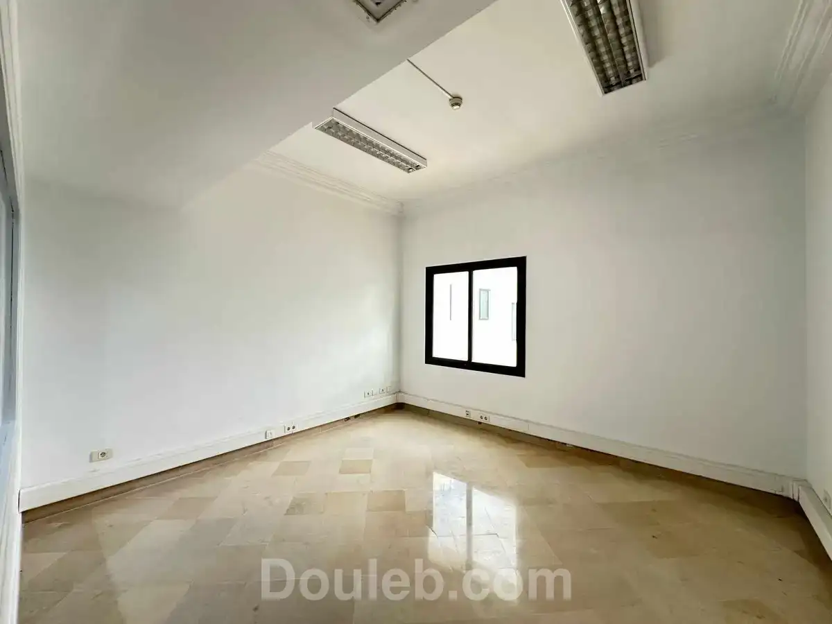 Immeuble 4 niv 1180 m 40 pièces au lac 1 - Miniature 5